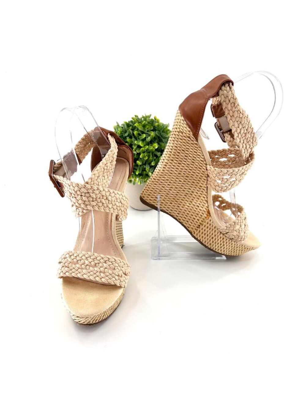 ROUGE BY HELIUM PLATINUM PLATFORM WEDGE ESPADRILLE SANDALS - 8